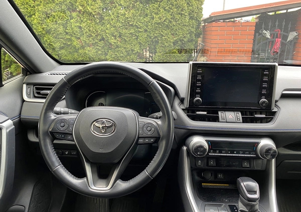 Toyota RAV4 cena 135500 przebieg: 97000, rok produkcji 2019 z Żyrardów małe 562